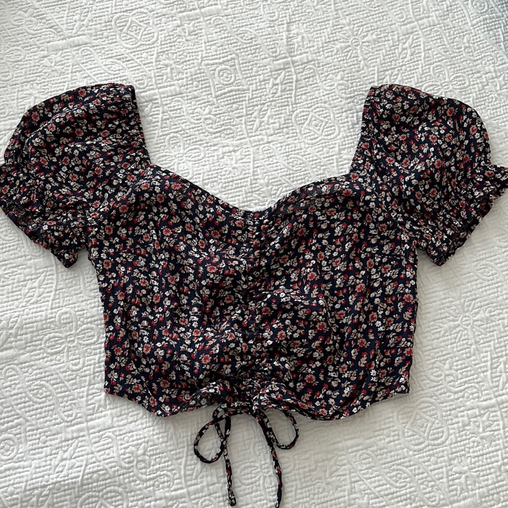 Hollister Summer Top